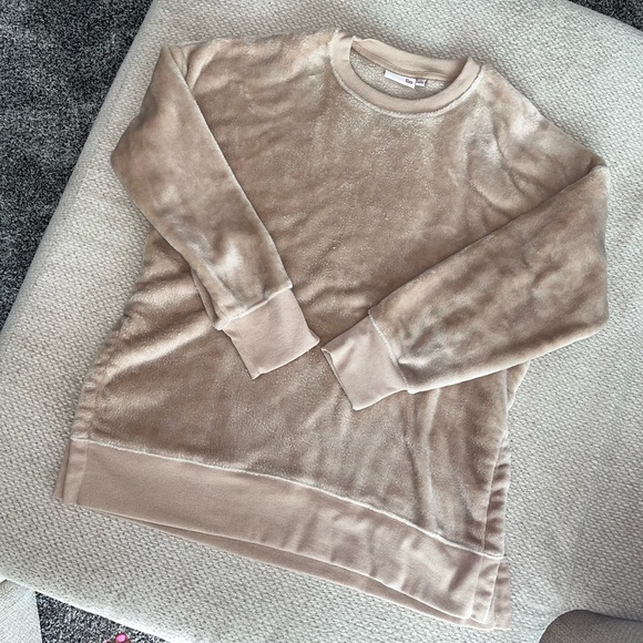 SO Sweaters - crewneck sweatshirt